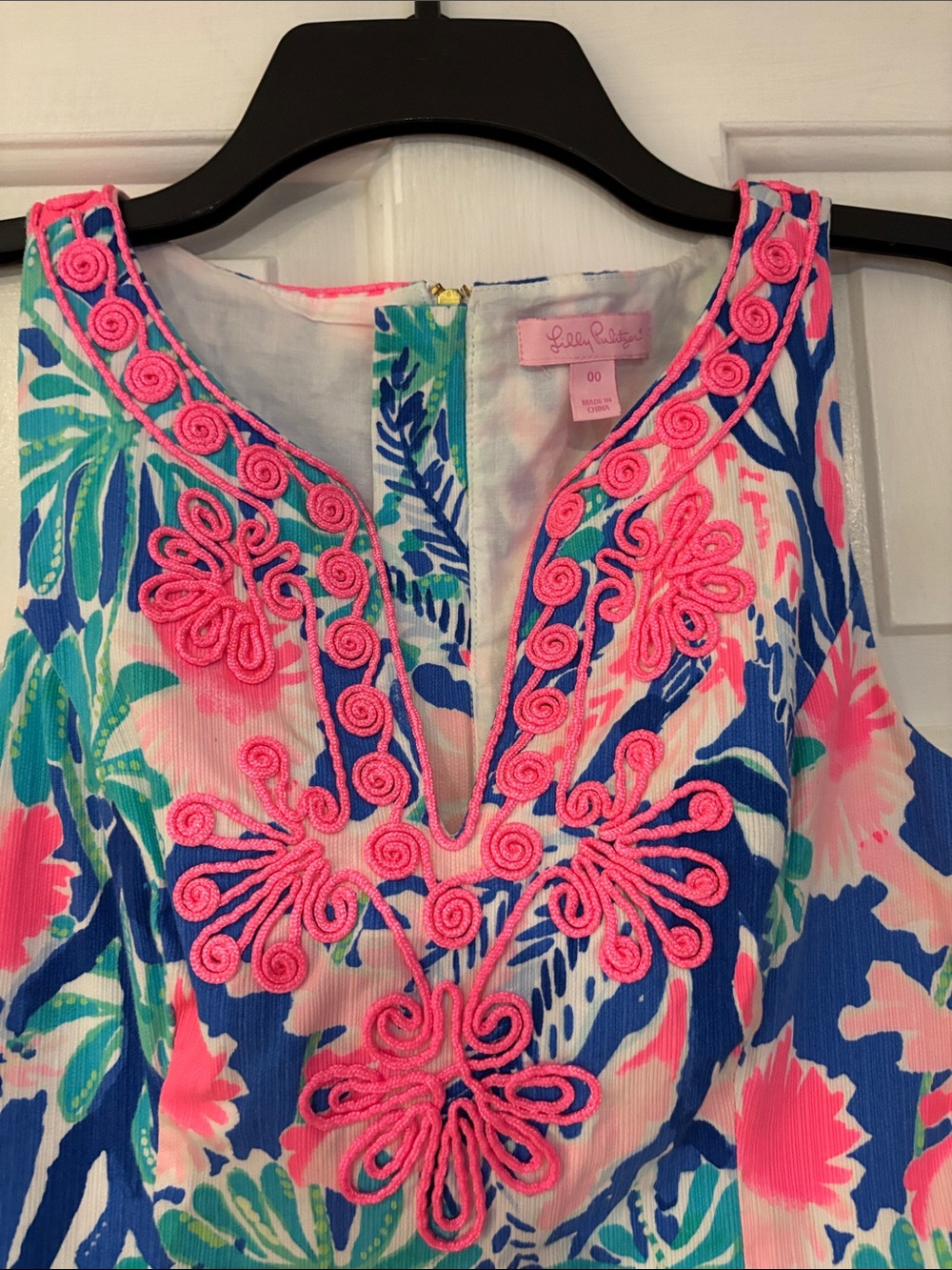 Lilly Pulitzer Blue, Pink & Green Tropical Shift Dress like new - Picture 2 of 4